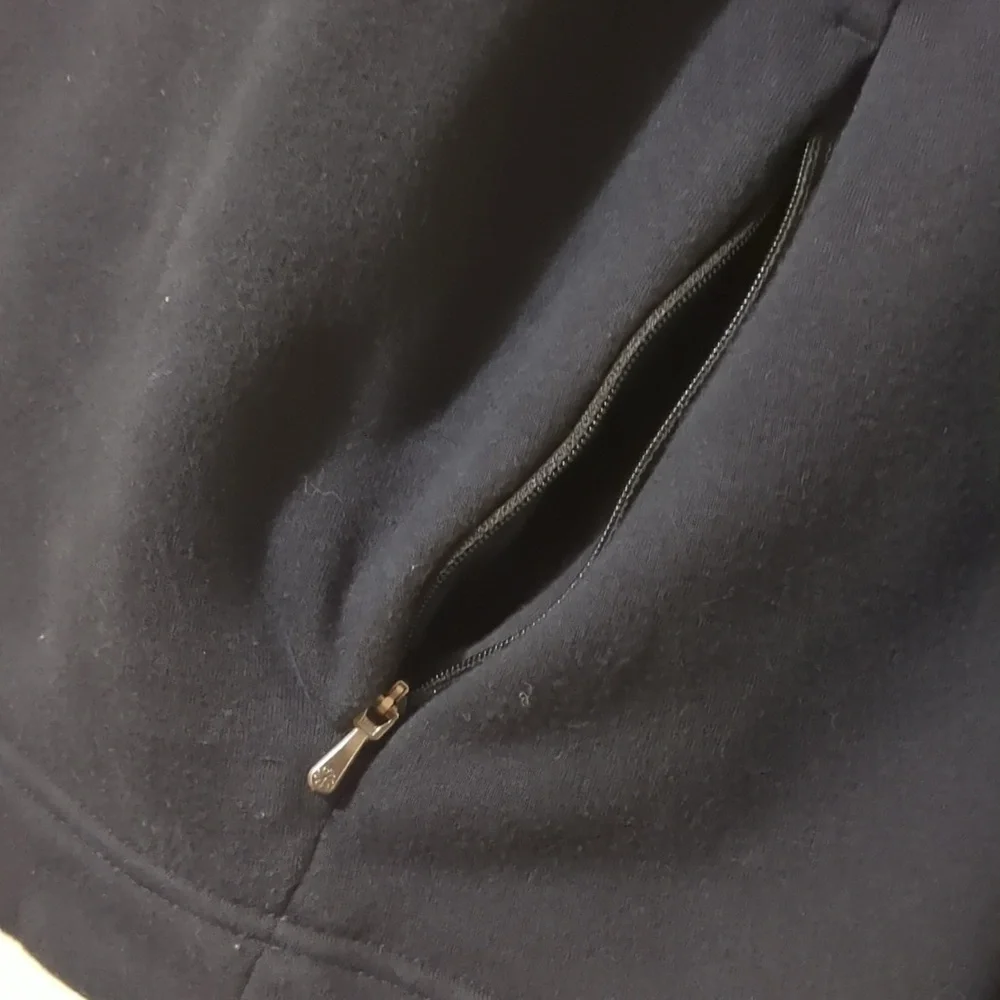ATHLETA Cozy Karma Twist Neck Sweatshirt Black Lined Pullover Size Medium